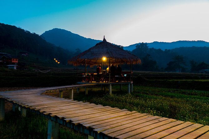 11 Day Tuk Tuk Adventure in Northern Thailand - Crossing west to Mae Sariang