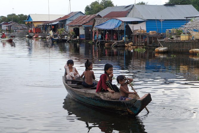 2-Day Angkor Wat Tour from Bangkok - Tonle Sap and Chong Kneas