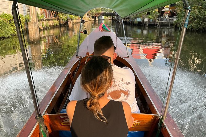 3hr Sunset Canal Cruise & Stop at Biggest Buddha (fully guided) - Meeting at Wutthakat and getting onto the water