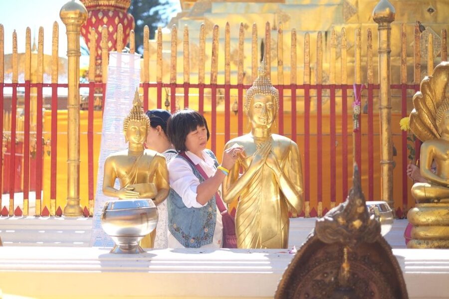 4-Hour Doi Suthep & Hmong Hill Tribe Village from Chiang Mai - Is $36 a fair price?