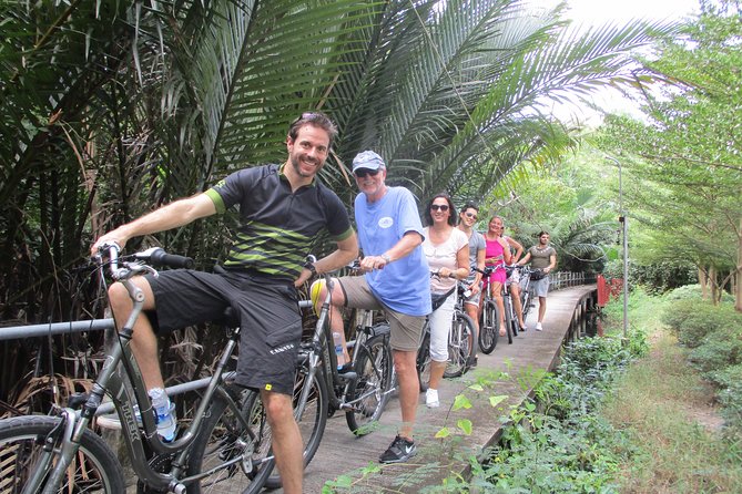 5-Hour Bike Tour of Hidden Bangkok - Lunch after a morning of riding