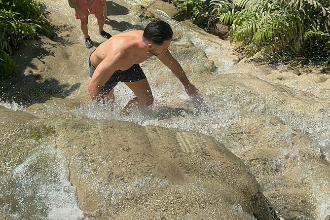7 Hour Sticky Waterfall and Zipline Adventure - Practical timing and preparation