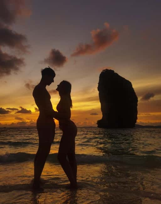 7 Islands sunset tour plus bioluminescent plankton + BBQ - Ko Poda is the main beach and dinner stop