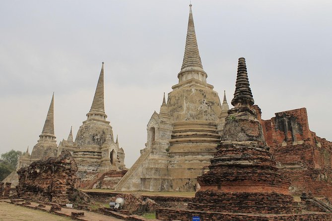 A Day in Ayutthaya: Private 5 UNESCO Temples Tour From Bangkok - A private vehicle makes the day easier