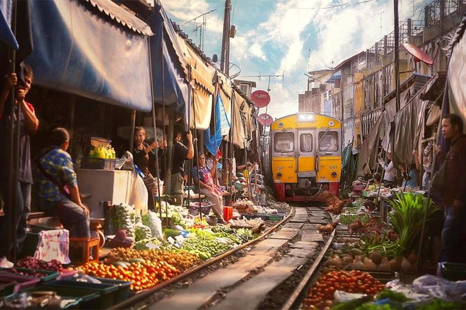Amphawa Floating & Maeklong Railway Train Market (Small Group) - Amphawa Floating Market: the best place to slow down