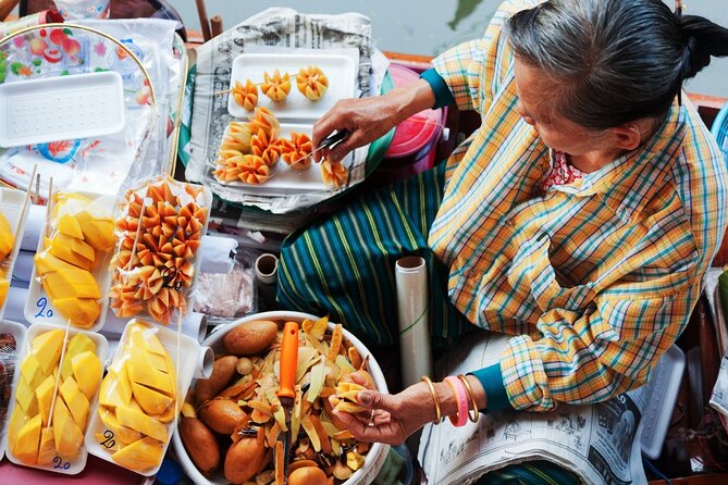 Amphawa Floating Market & Maeklong Railway Train Market Tour - Who should book this outing?