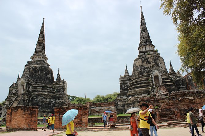 Ancient City Ayutthaya Private Guided Day Tour - Wat Chaiwatthanaram recalls Angkor