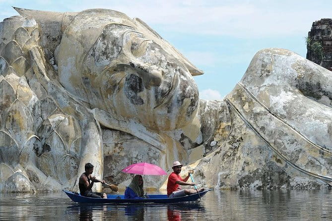 Ancient City & Temples of Ayutthaya ( UNESCO ) by River Cruise with Buffet Lunch - Wat Mahathat and the Buddha among the roots