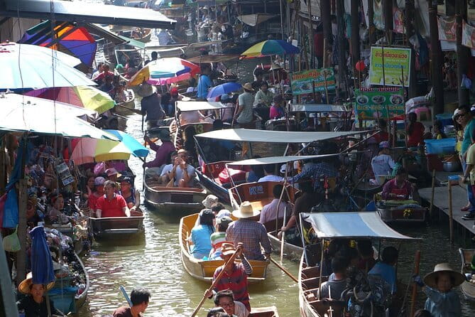 Ancient City & Temples of Ayutthaya ( UNESCO ) by River Cruise with Buffet Lunch - Lunch aboard the Chao Phraya River cruise