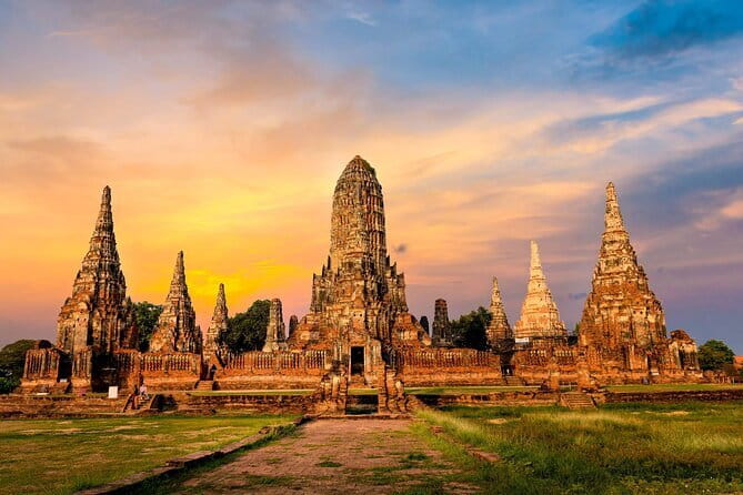 Ancient City & Temples of Ayutthaya ( UNESCO ) by River Cruise with Buffet Lunch - How the transport and timing shape the day
