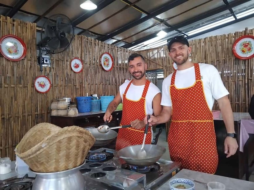 Ao Nang: Hands-on Learn to Cook 3 Popular Thai's street food - Choosing your Thai menu in Ao Nang