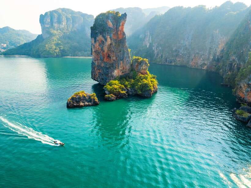 Ao Nang: Island-Hopping Snorkel Tour w/ Amazing Hong Island - Deang Island brings the first snorkel
