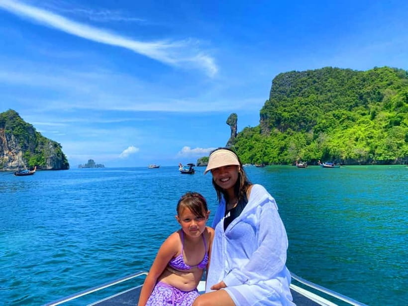 Ao Nang: Premium 4 Islands Snorkeling Tour by Speedboat - Phra Nang Cave Beach starts the island circuit
