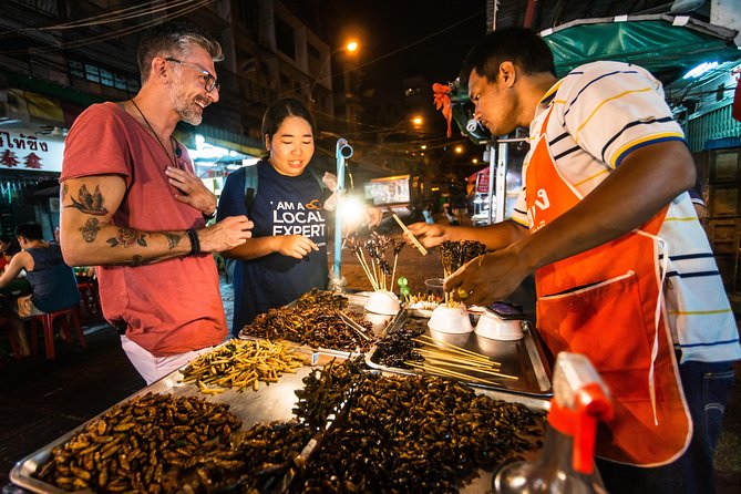 Authentic Street Food Tour in China Town Bangkok - Kuan Yim Shrine and the Chinese side of Bangkok