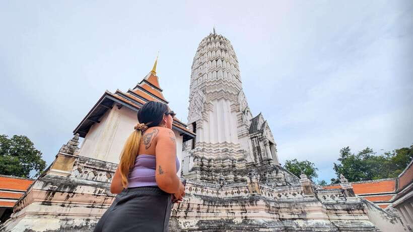 Ayutthaya: Private Boat Tour with Optional Temple Visits - The captain, language, and level of guidance