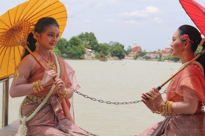 Ayutthaya Sunset Discovery, Boat Ride, Iconic Spots, Local Market - Wat Mahathat and the Buddha in the tree roots