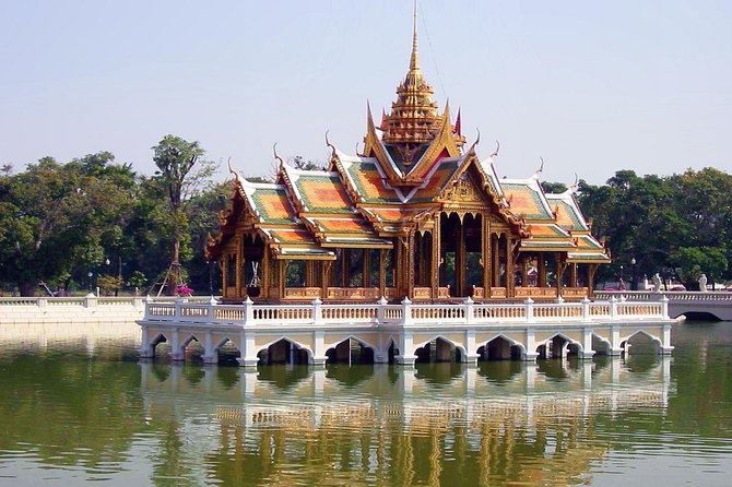 Ayutthaya UNESCO Temples Group Tour with Lunch - Wat Chaiwatthanaram beside the Chao Phraya River