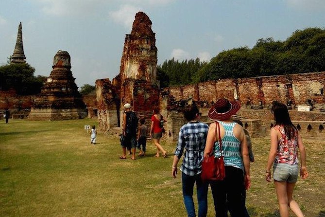 Ayutthaya UNESCO Temples Group Tour with Lunch - Bus comfort, group size, and the pace of the route
