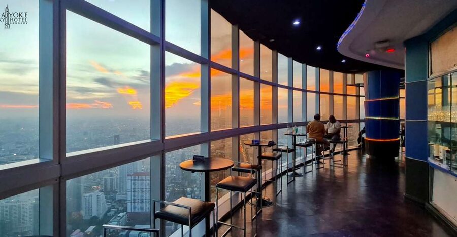 Baiyoke 82nd Floor Crystal Grill Buffet & Observation Deck - What the buffet means for your evening