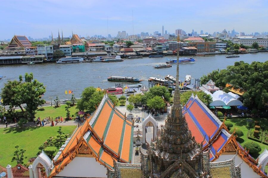 Bangkok: 2-Hour Canal Tour by Teak Boat - From the Chao Phraya to the smaller canals