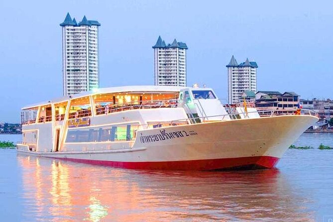 Bangkok: 2-Hour Dinner Cruise on the Chao Phraya Princess - A two-hour route past Bangkok’s river landmarks