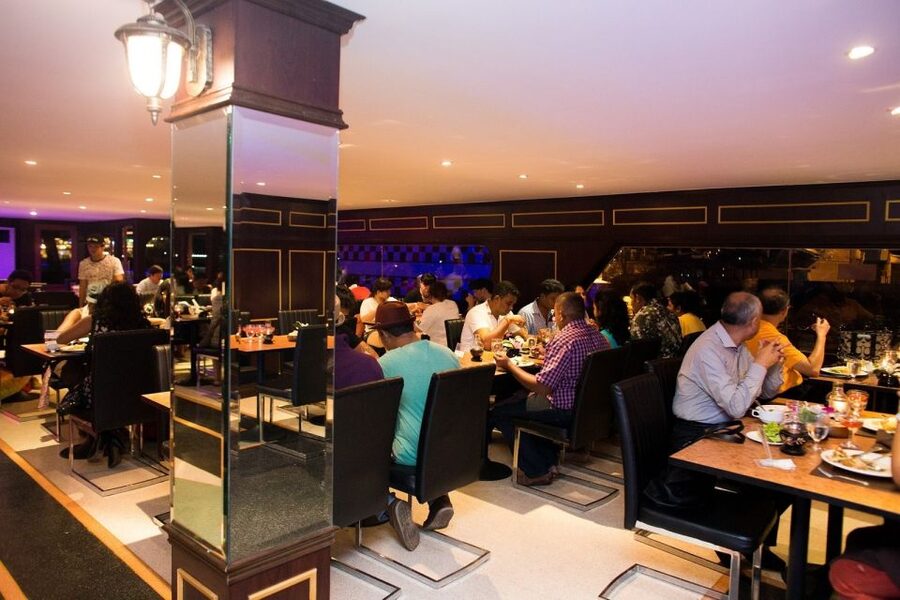 Bangkok: 2-Hour Dinner & Shows on White Orchid River Cruise - Timing, Boarding, and Getting Your Bearings