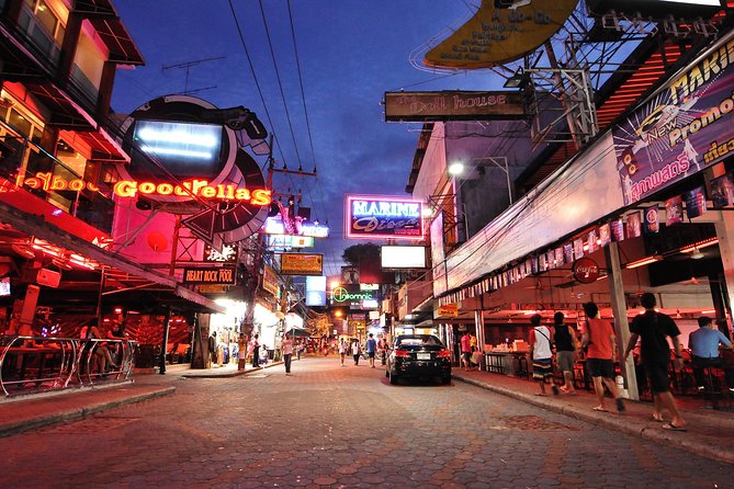 Bangkok and Ayutthaya 3 Days - Day two: A railway market and a floating market