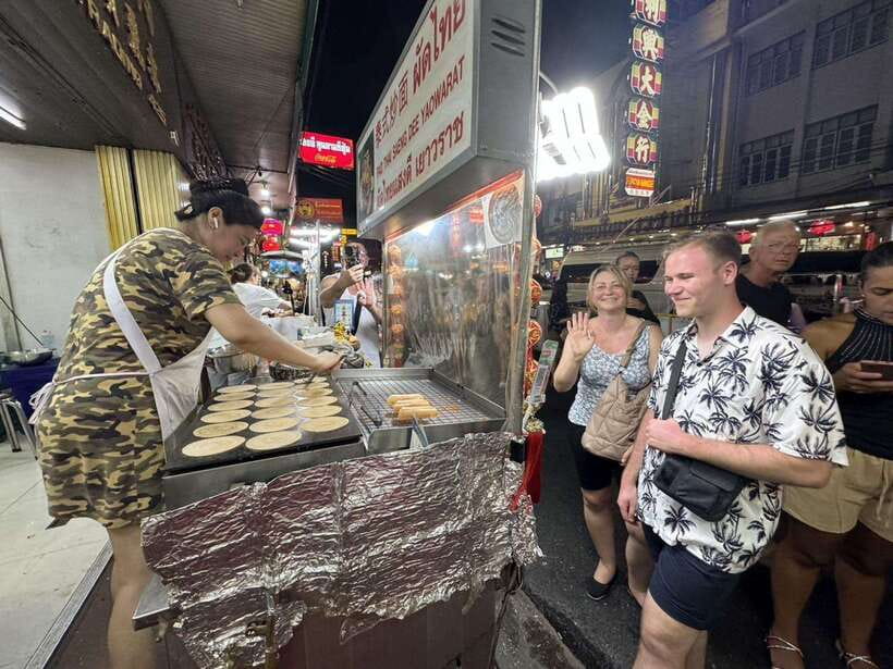 Bangkok Authentic Tasting Thai-Chinatown Walking Food Tour - Following the food through Bangkok Chinatown