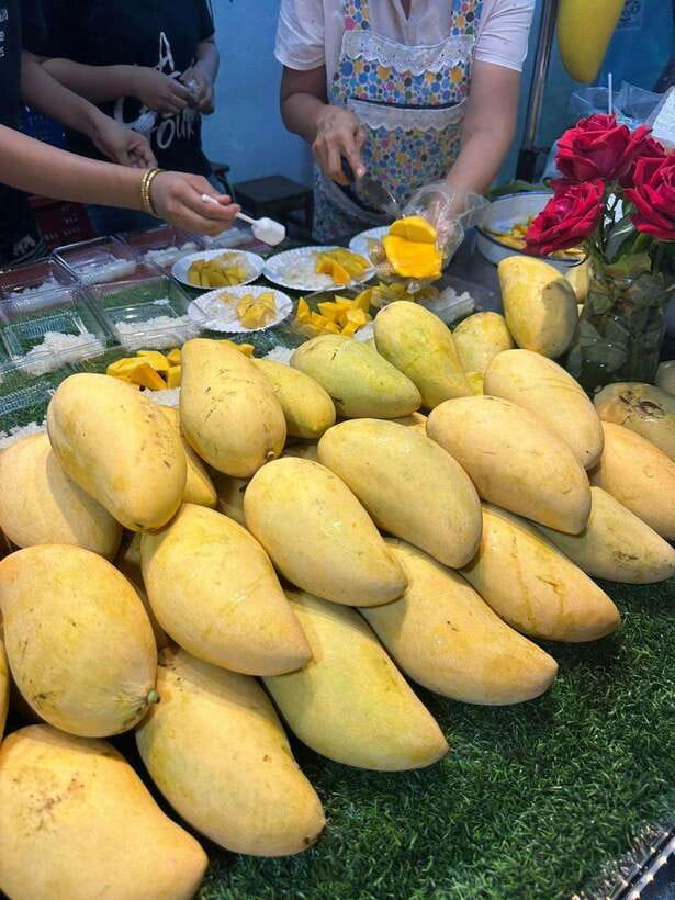 Bangkok Authentic Tasting Thai-Chinatown Walking Food Tour - The dietary warning is not a minor footnote