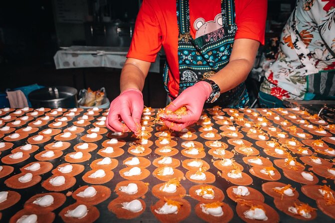 Bangkok: Backstreets Food Tour with 15+ Tastings - Pace, crowds, weather, and comfort