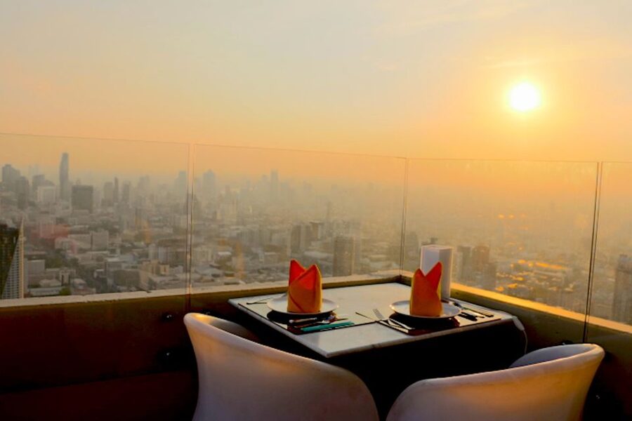 Bangkok: Baiyoke Tower Balcony Buffet & Observation Deck - Timing your two hours