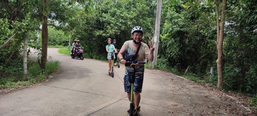 Bangkok: Bang Kachao E-Scooter Jungle Tour - Why Bang Kachao feels so different from Bangkok