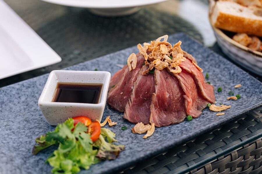 Bangkok: Barracuda Rooftop Bar Akara Hotel - Is $32 good value for Bangkok?