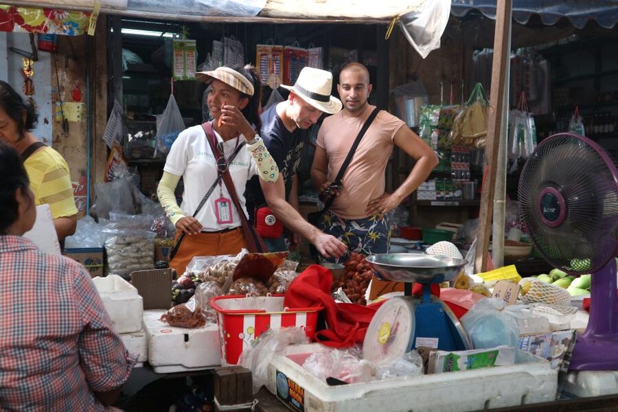 Bangkok: Bike and Canal Boat Tour with Lunch - Starting near Itsaraphap MRT on the Thonburi side