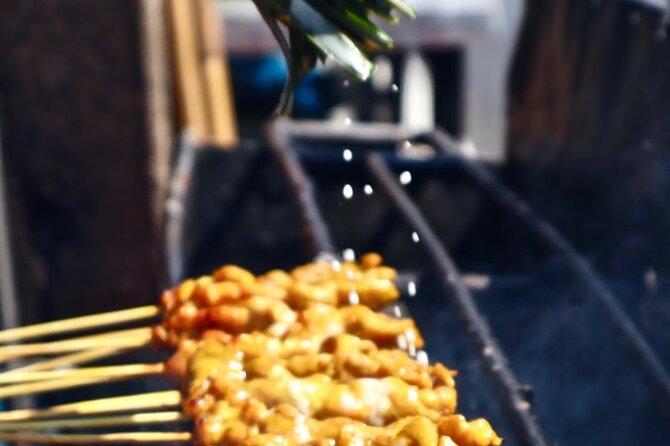 Bangkok by Night Food Tour with 10+ Tastings in Chinatown - Practical advice before you book