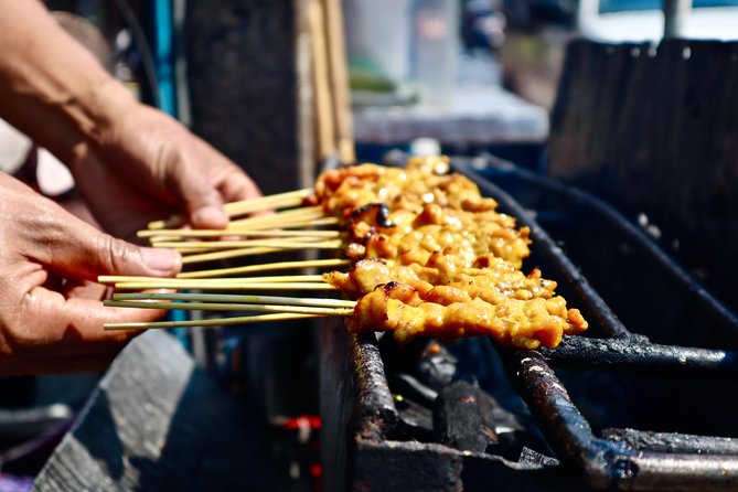 Bangkok by Night Food Tour with 10+ Tastings in Chinatown - Who gets the most value from this Bangkok food walk?