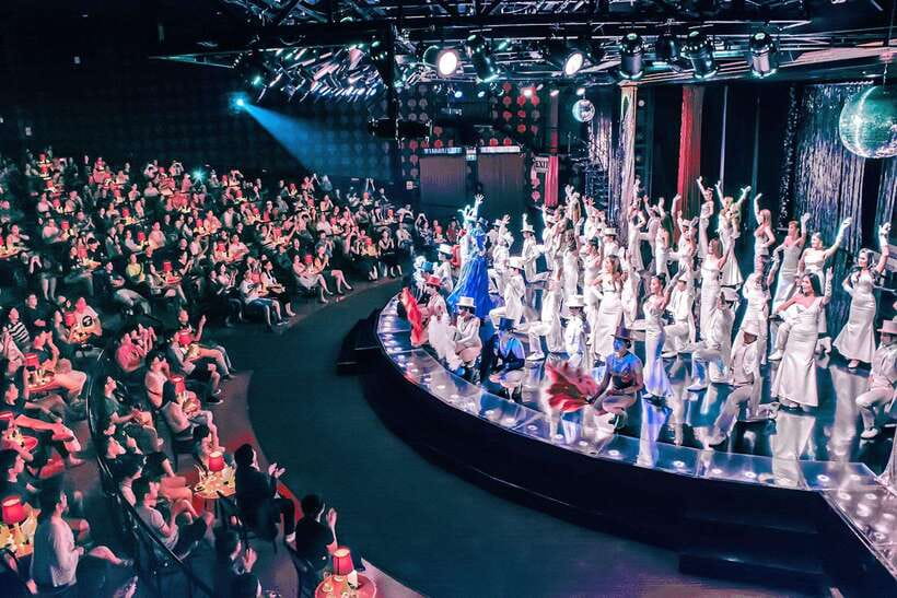 Bangkok: Calypso Cabaret Show with Thai Set Dinner - Photos, tips, and meeting the performers