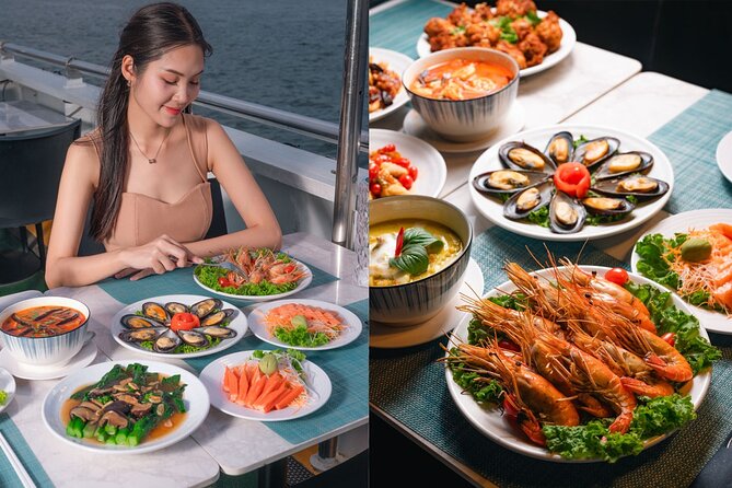 Bangkok Carnival Dinner Cruise with Free-flow Beer and Buffet - Wat Arun after sunset