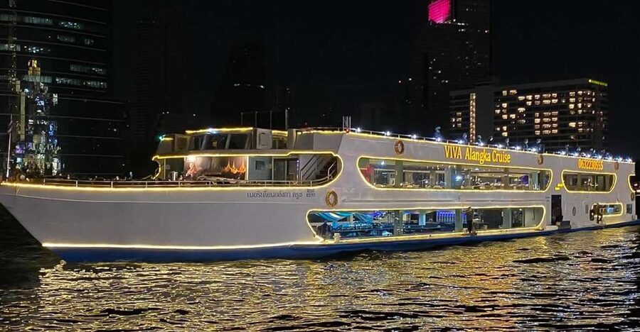 Bangkok: Chao Phraya Buffet Dinner Viva Alangka Cruise - Starting at Asiatique before the 7:45 p.m. sailing