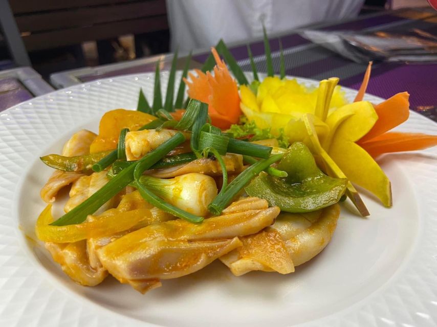 Bangkok: Chao Phraya River Buffet Dinner Cruise - Should you book it?