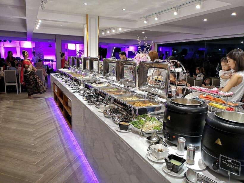 Bangkok: Chao Phraya River Meridian Cruise with Buffet - Key points to know before boarding