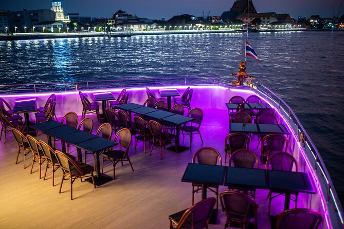 Bangkok Chaophraya Dinner Cruise with Thai Cultural Show - Bangkok’s river sights from Wichai Prasit Fort to Wat Arun