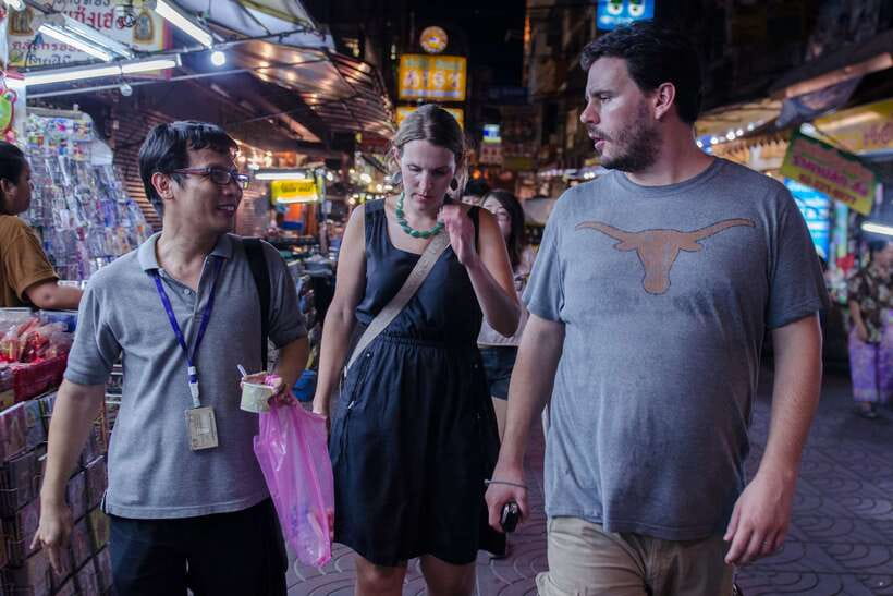Bangkok: Chinatown Night Food Tour - Who should book this Chinatown food walk?