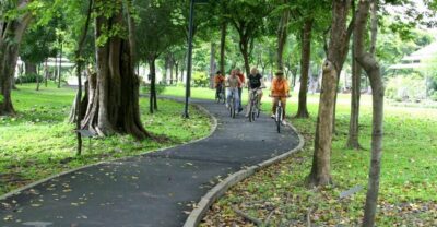 Bangkok: City Culture half-day Bike Tour