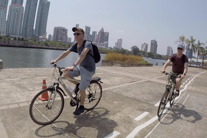 Bangkok City Culture Tour by Bike - Lumpini Park, Bangkok’s shaded breathing space