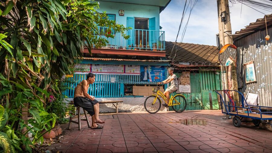 Bangkok Classical Bicycle Tour - Flower markets, fruit, and a short break