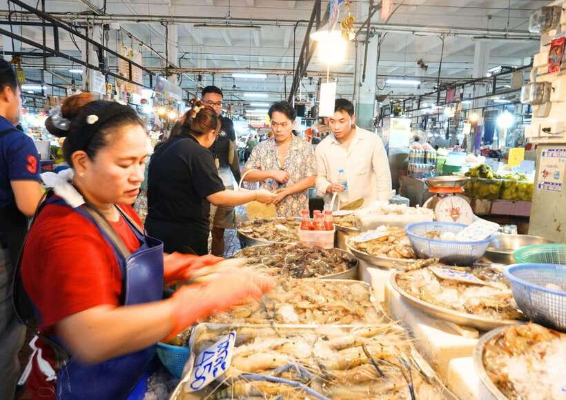 Bangkok: Cooking Class + Tuk Tuk Ride + Market Tour - Why the market visit is the heart of the class