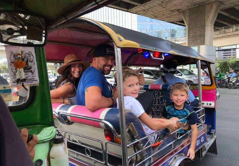 Bangkok: Cooking Class with Market Visit & Tuk Tuk Ride - Dietary choices and practical food concerns