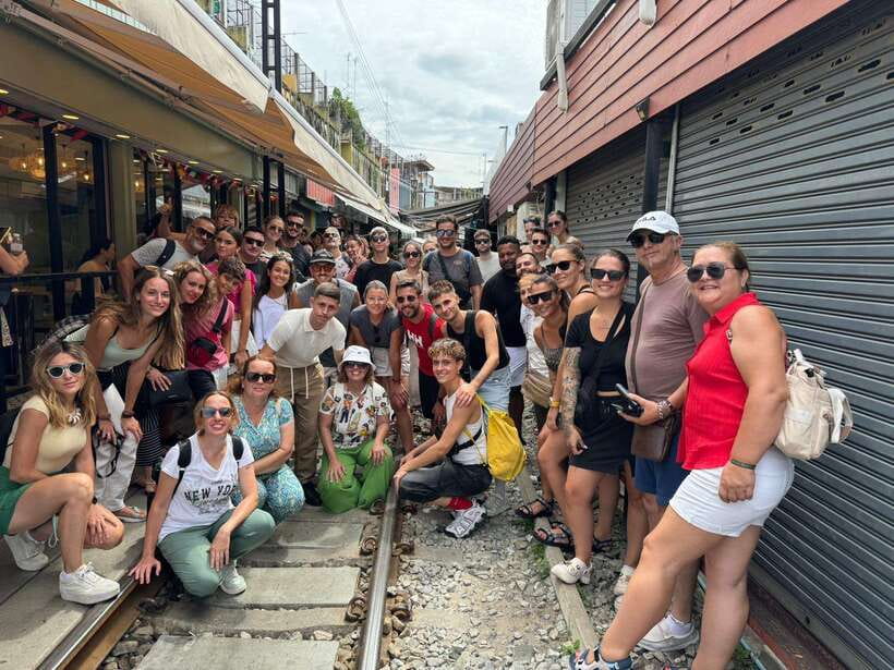Bangkok: Damnoen Saduak and Mae Klong Train Markets - How the timing affects your day