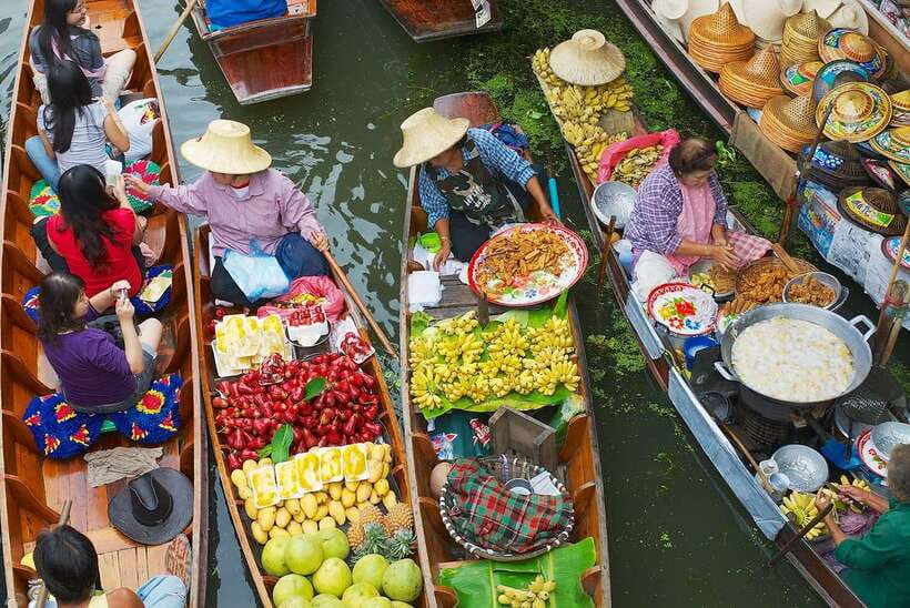 Bangkok: Damnoen Saduak and Mae Klong Train Markets - The road from Bangkok to Mae Klong